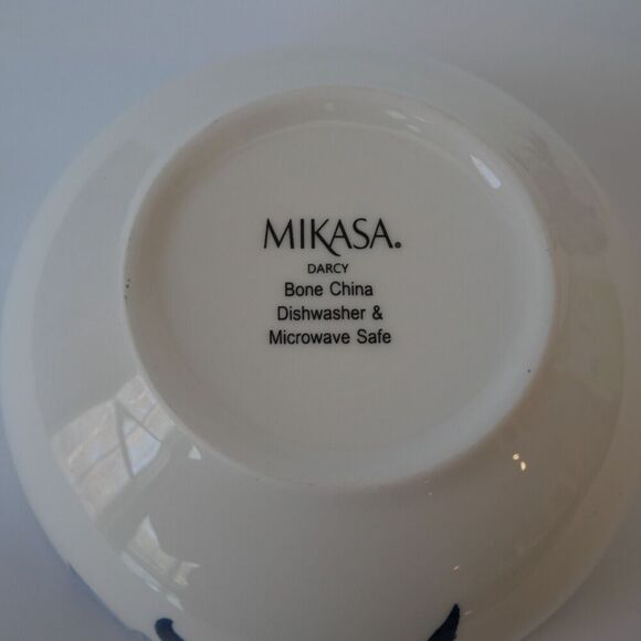 NEW Set of 2 Mikasa Darcy Blue & White Floral Bone China 6" Soup Bowls - Picture 4 of 6
